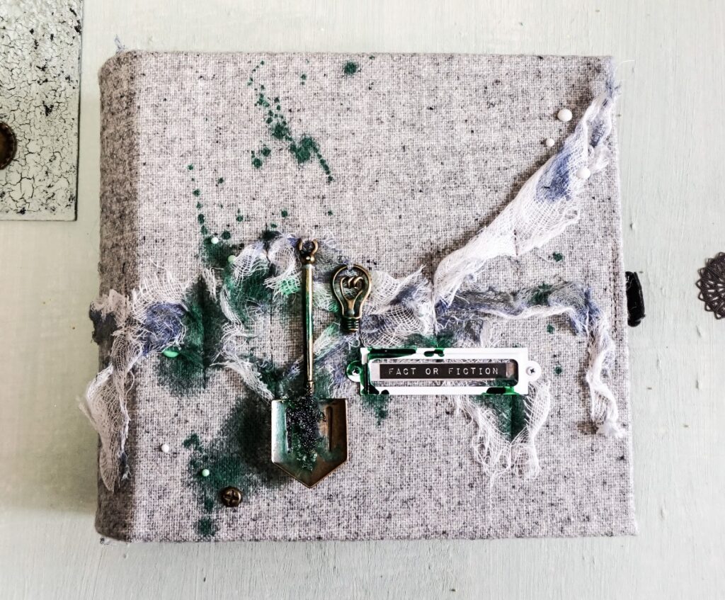 Grunge Album by Maria Lillepruun