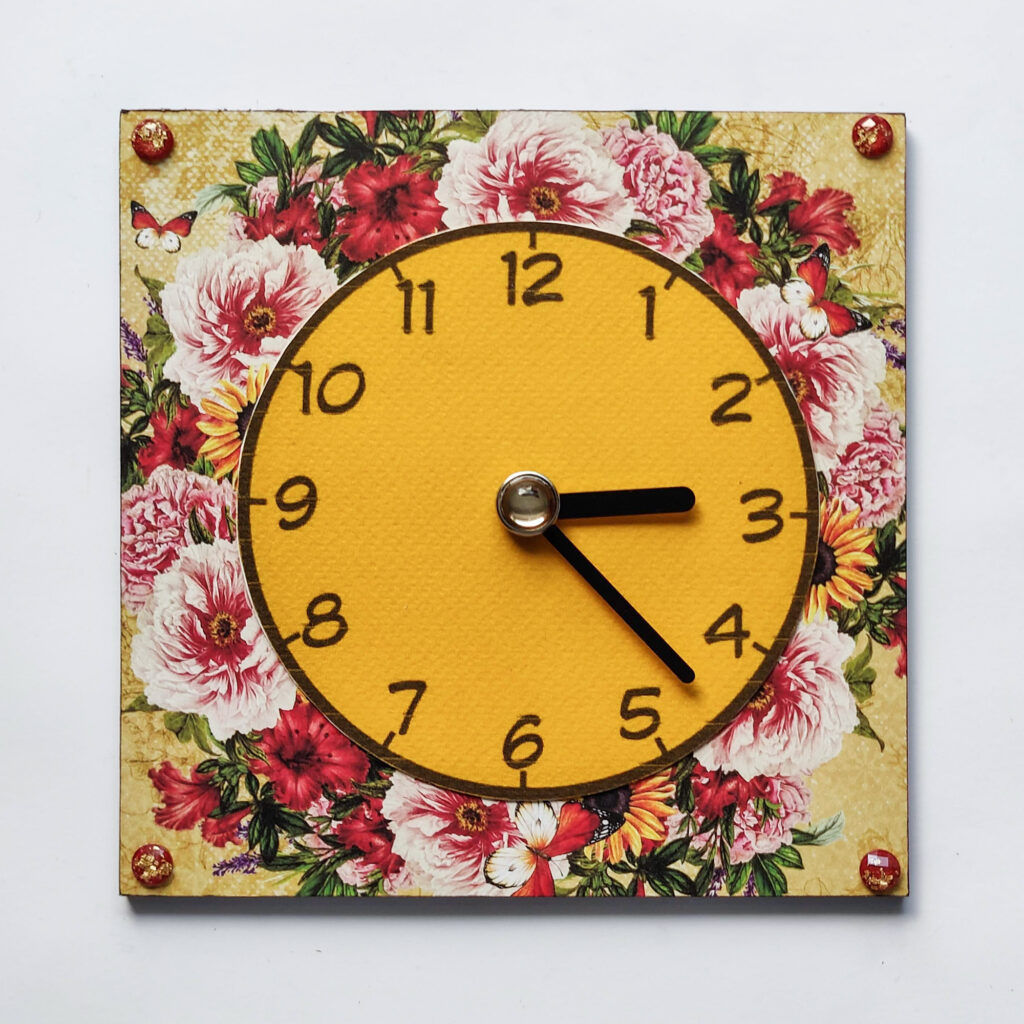 Sunny parking clock by Maria Lillepruun