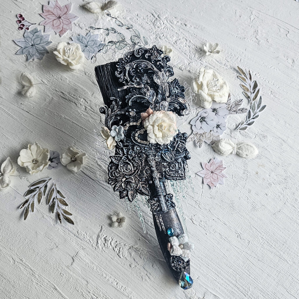 Altered Brush by Maria Lillepruun